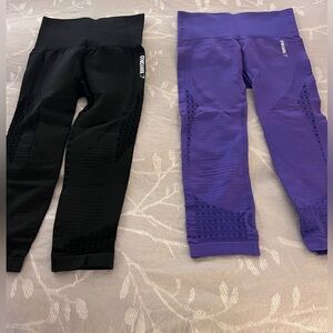 Size small Gymshark cropped/high waisted leggings.